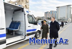 Prezident İlham Əliyev polis əməkdaşları üçün yeni alınan avtomobillərin istifadəyə verilməsi mərasimində iştirak edib