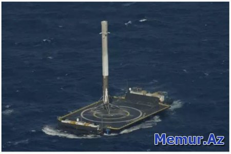 “Falcon 9” ilk dəfə okeandakı platformaya uğurlu eniş edib – VİDEO