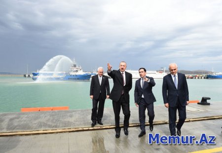 İlham Əliyev dəniz limanının açılışında - FOTO + YENİLƏNİB