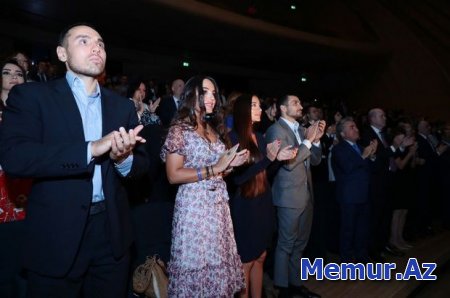 ADR-100 illiyinə həsr edilən “Son iclas” filminin təqdimatı– FOTO