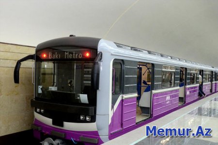Metroda insident: Azyaşlı xəsarət aldı