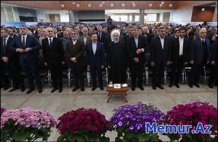 İran prezidenti: Qəzvin-Rəşt dəmir yolunun Azərbaycana kimi uzadılması önəmlidir