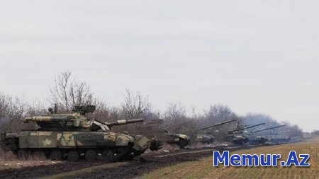 Ukrayna Krımla sərhəddə hərbi təlimlərə başladı