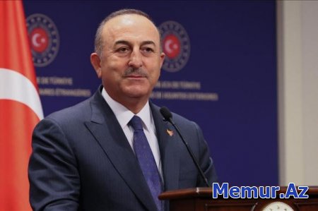 Mövlud Çavuşoğlu: “Azərbaycan “İslam səkkizliyi”nə üzv olmaq üçün müraciət edib”