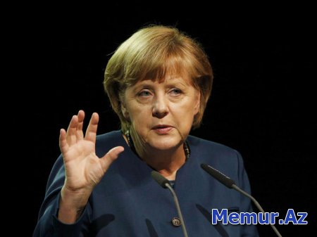 Merkel: "Rusiyanın Ermənistan və Azərbaycanla münasibətlərdə əsas rol oynadığı aydındır"