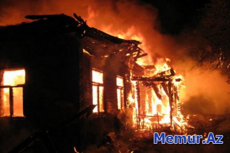 Gəncədə 73 yaşlı kişi evini yandırıb
