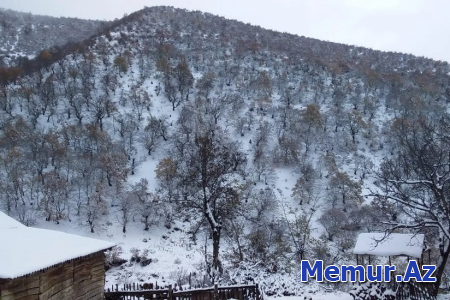 Azərbaycanda bəzi bölgələrə yağış, əksər ərazilərə isə qar yağıb