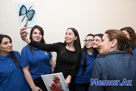 Leyla Əliyeva Gəncə səfərindən paylaşım edib