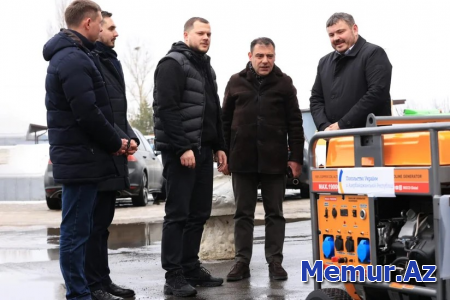 Azərbaycandan Ukraynaya göndərilən yardım aidiyyəti üzrə təhvil verilib