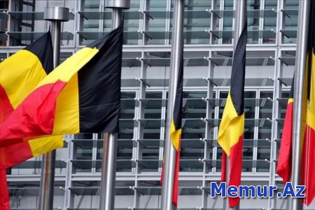 Belçika ABŞ səfirini məhkəməyə verib