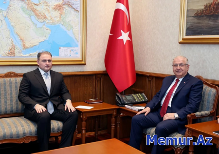 Yaşar Gülər Vüqar Mustafayevi qəbul edib