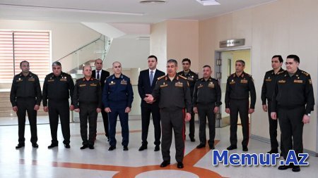 Müdafiə Nazirliyinin rəhbərliyi hərbi hospitalda olub