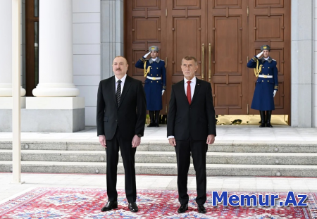 Qəbələdə Çexiyanın Baş naziri Andrey Babişin rəsmi qarşılanma mərasimi olub