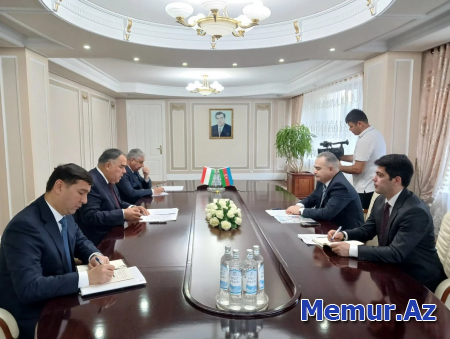 Azərbaycan-Tacikistan münasibətlərinin cari vəziyyəti müzakirə olunub