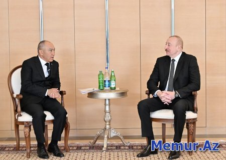 İlham Əliyev Türkmənistanın Arkadağ şəhərinin Tikinti üzrə Dövlət Komitəsinin sədrini qəbul edib - YENİLƏNİB