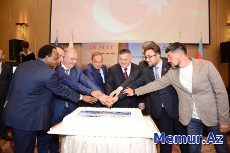 Aztürk Holding-in təşkilatçılığı ilə 28 May – Müstəqillik Gününə həsr olunmuş tədbir keçirilib.