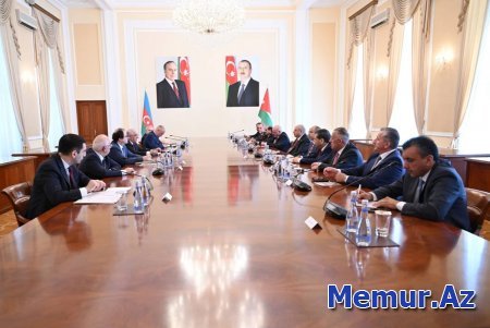 Əli Əsədov İordaniya Nümayəndələr Palatasının sədri ilə görüşüb
