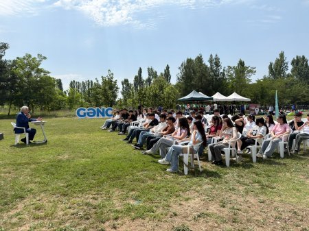  “Səyyar Gənclər Xidməti” layihəsi fəaliyyətini İsmayıllıda uğurla davam etdirir 