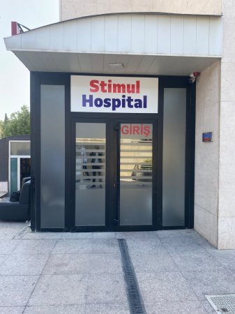 Xeyirxahlığı, peşəkarlığı və vətəndaş mövqeyi ilə seçilən peşəkar rəhbər – "Stimul Hospital" klinikasının rəhbəri Bəxtiyar Ələkbərli