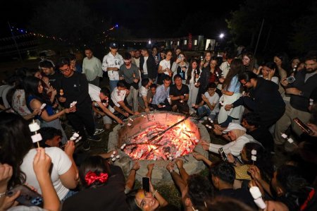 Gənclər Yay Fest-in “Elm, Etika və Gələcək” düşərgəsində bir araya gəliblər